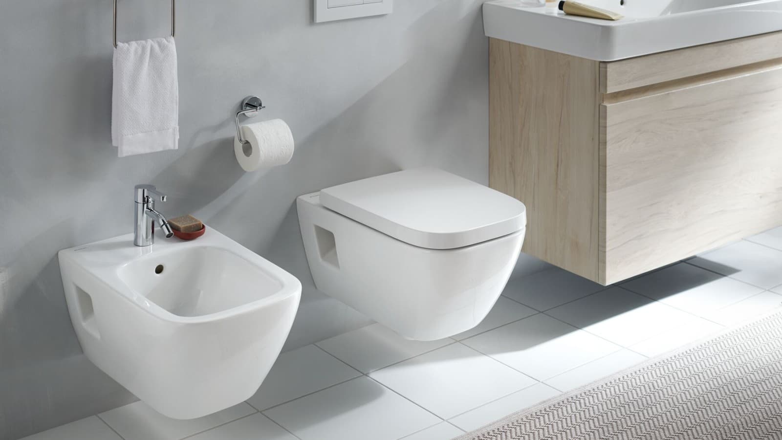 Geberit Renova Plan toilet og bidet med overløb Geberit Renova Plan toilet og bidet med overløb