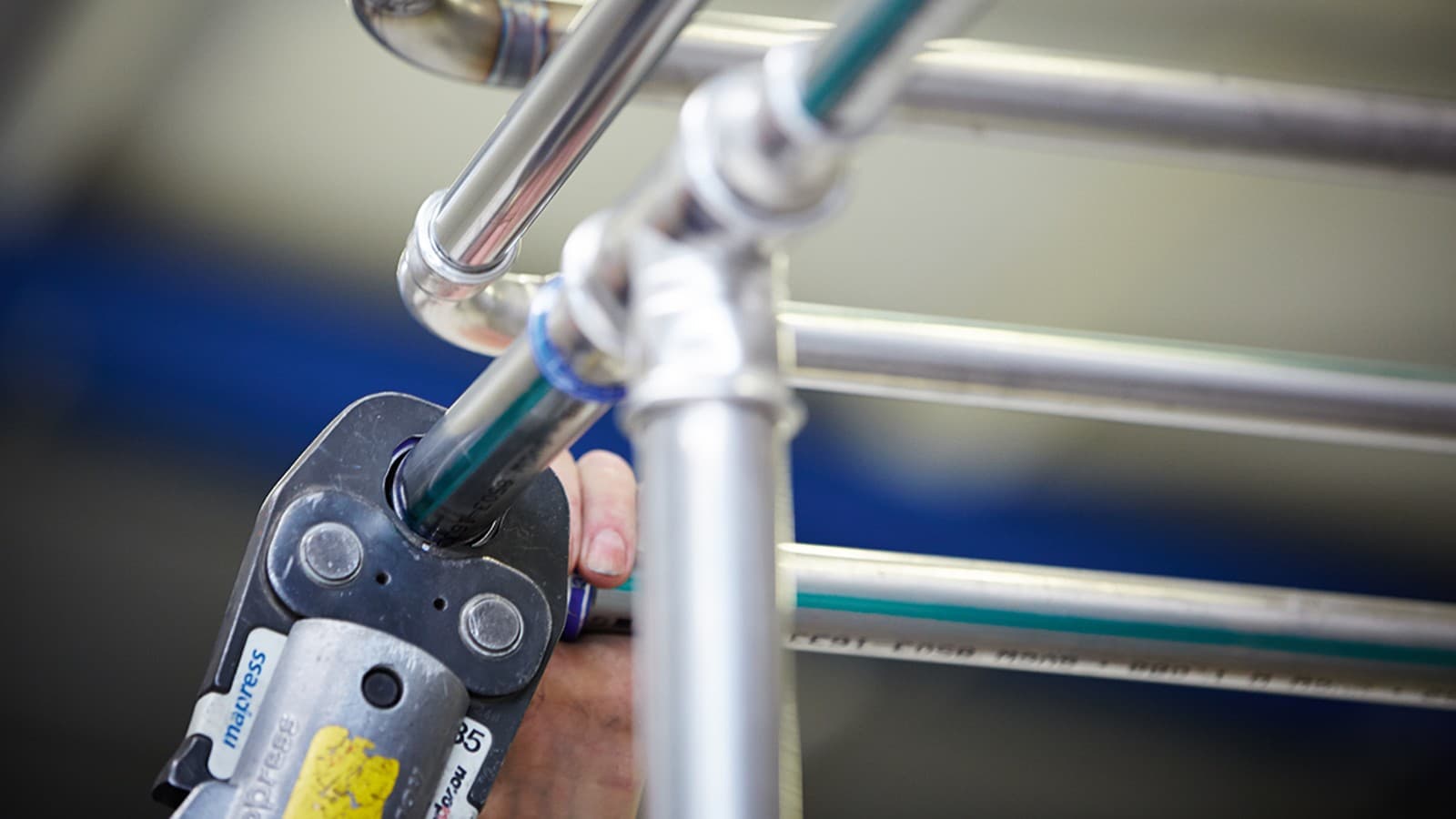 Geberit Mapress Rustfrit i et bryggeri Geberit Mapress Rustfrit i et bryggeri